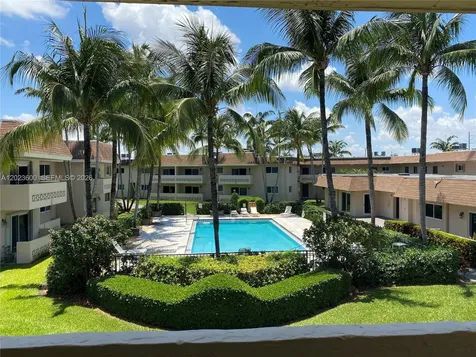 14500 SW 88th Avenue Palmetto Bay FL 33176