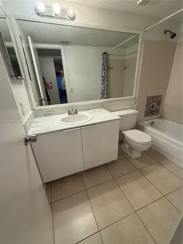4261 W Mcnab Road Pompano Beach FL 33069
