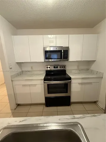 4261 W Mcnab Road Pompano Beach FL 33069