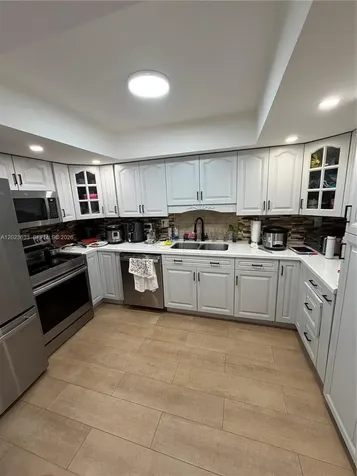 6435 SW 116th Place Miami FL 33173