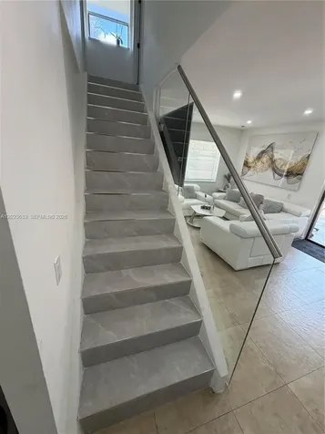 6435 SW 116th Place Miami FL 33173