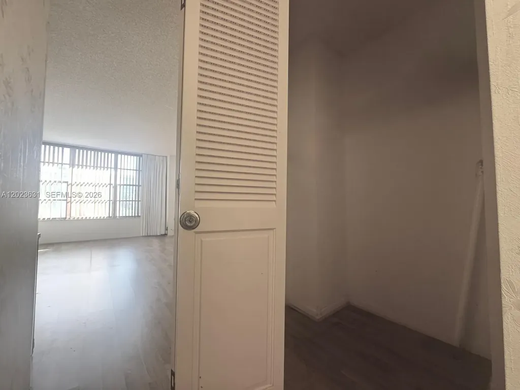 3800 S Ocean Drive Hollywood FL 33019