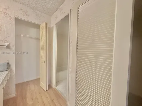 3800 S Ocean Drive Hollywood FL 33019