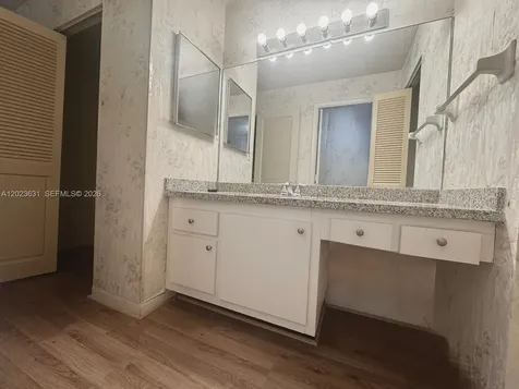 3800 S Ocean Drive Hollywood FL 33019