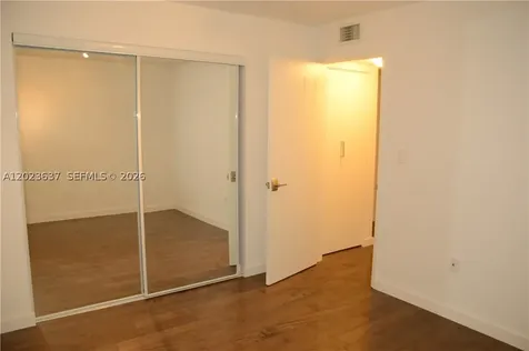 937 Michigan Avenue Miami Beach FL 33139