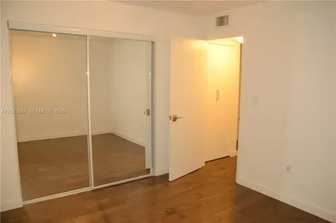 937 Michigan Avenue Miami Beach FL 33139