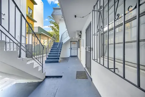 641 NW 2nd Street Miami FL 33128
