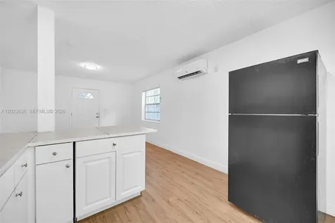 641 NW 2nd Street Miami FL 33128