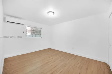 641 NW 2nd Street Miami FL 33128