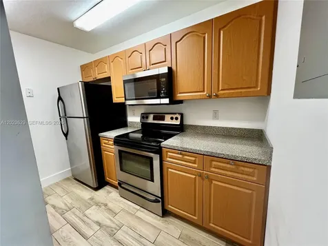 2982 NW 55th Avenue Lauderhill FL 33313