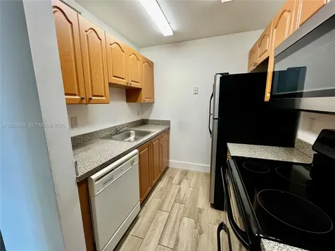 2982 NW 55th Avenue Lauderhill FL 33313