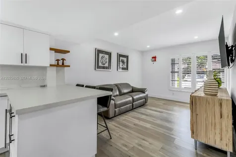 11765 SW 91st Terrace Miami FL 33186