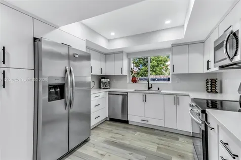 11765 SW 91st Terrace Miami FL 33186