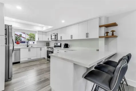 11765 SW 91st Terrace Miami FL 33186
