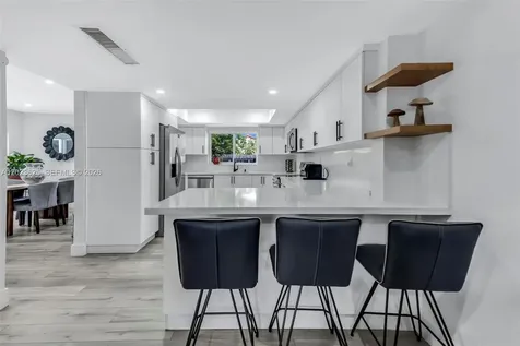 11765 SW 91st Terrace Miami FL 33186