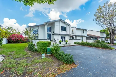 11765 SW 91st Terrace Miami FL 33186