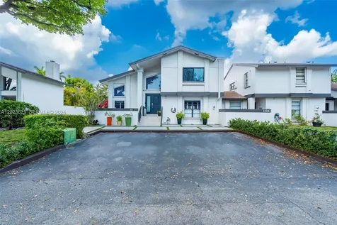 11765 SW 91st Terrace Miami FL 33186