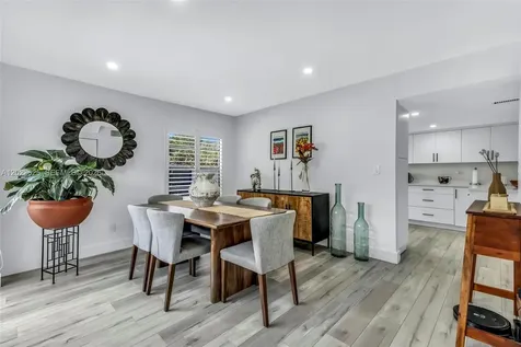 11765 SW 91st Terrace Miami FL 33186