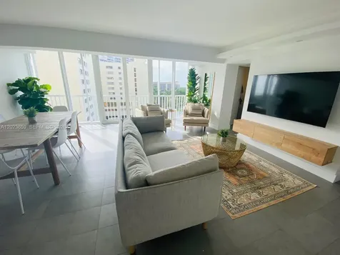 590 Ocean Drive Key Biscayne FL 33149