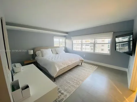590 Ocean Drive Key Biscayne FL 33149