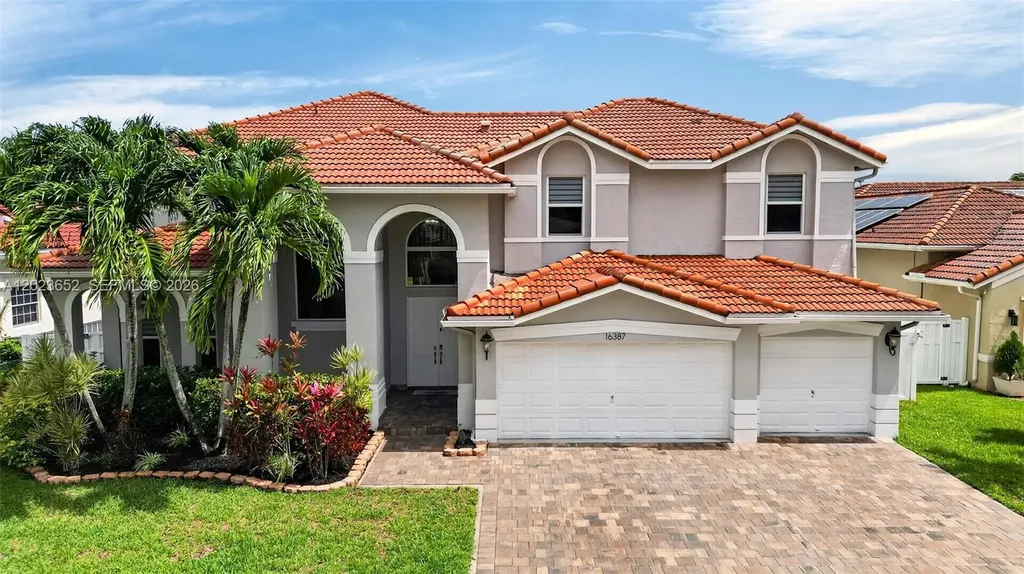 16387 NW 13th Street Pembroke Pines FL 33028