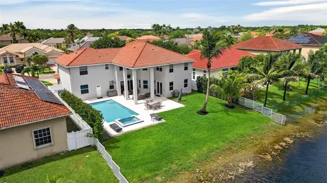 16387 NW 13th Street Pembroke Pines FL 33028