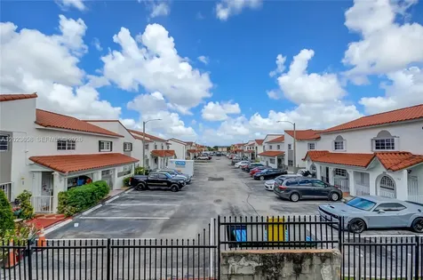 3021 W 76th Street Hialeah FL 33018