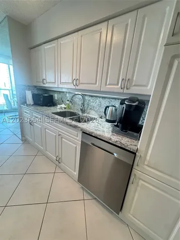 16400 Collins Avenue Sunny Isles Beach FL 33160