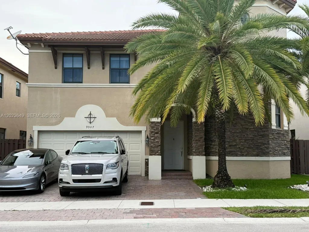 9907 NW 87th Terrace Doral FL 33178