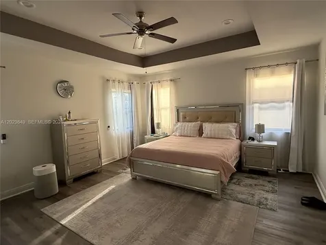 9907 NW 87th Terrace Doral FL 33178