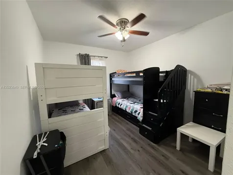 9907 NW 87th Terrace Doral FL 33178