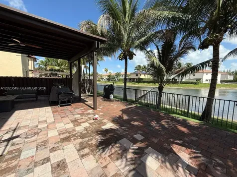 9907 NW 87th Terrace Doral FL 33178