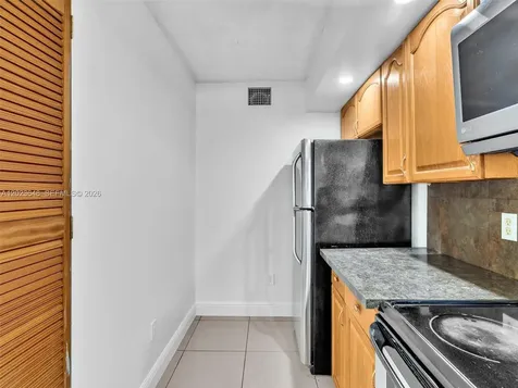 18850 NW 57th Avenue Hialeah FL 33015