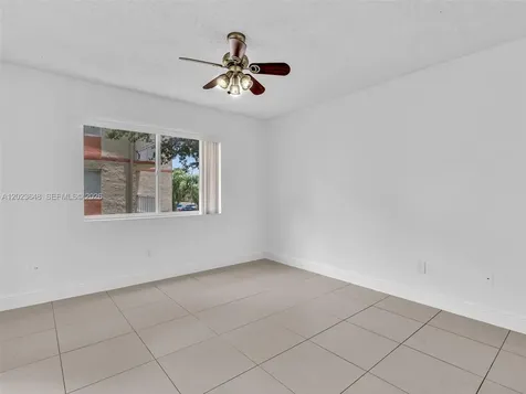 18850 NW 57th Avenue Hialeah FL 33015