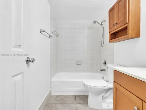 18850 NW 57th Avenue Hialeah FL 33015