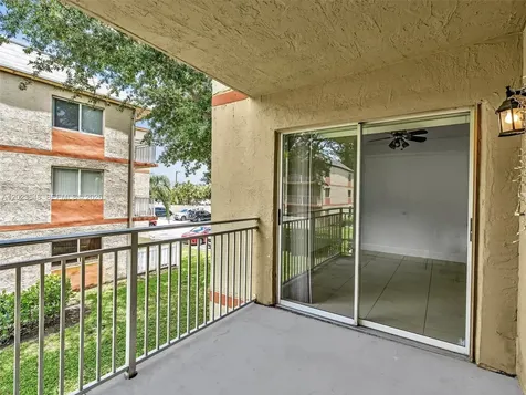 18850 NW 57th Avenue Hialeah FL 33015