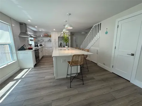 1910 NE 5th Street Deerfield Beach FL 33441
