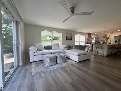 1910 NE 5th Street Deerfield Beach FL 33441