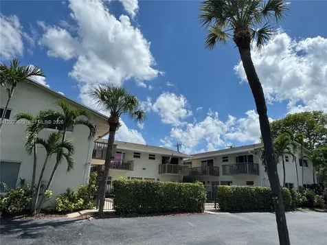 1910 NE 5th Street Deerfield Beach FL 33441