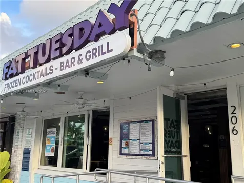 1910 NE 5th Street Deerfield Beach FL 33441