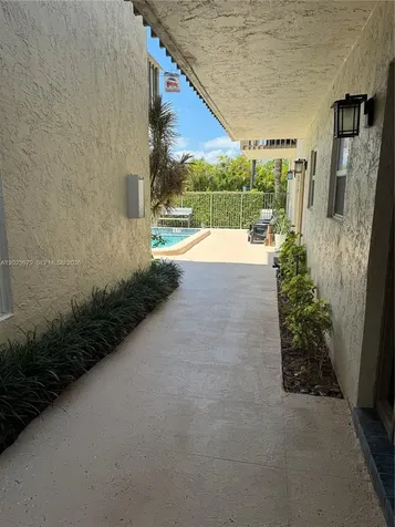 1910 NE 5th Street Deerfield Beach FL 33441