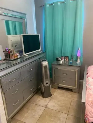 1810 W 56th Street Hialeah FL 33012