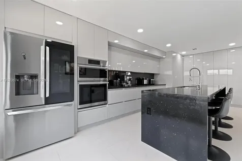 4014 SW 144th Place Miami FL 33175