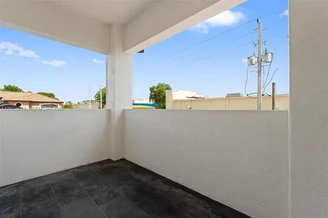 4014 SW 144th Place Miami FL 33175