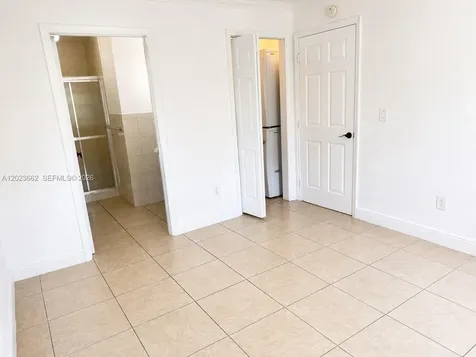 7668 SW 152nd Avenue Miami FL 33193