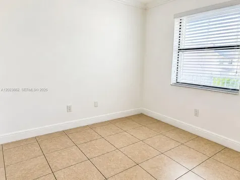 7668 SW 152nd Avenue Miami FL 33193