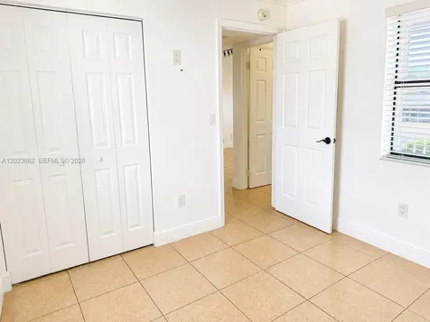 7668 SW 152nd Avenue Miami FL 33193
