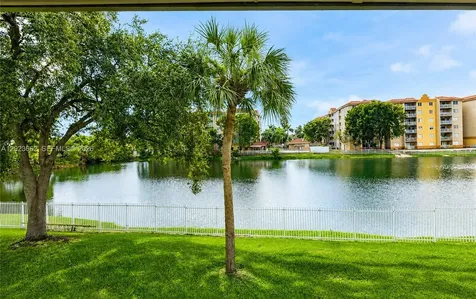 7668 SW 152nd Avenue Miami FL 33193
