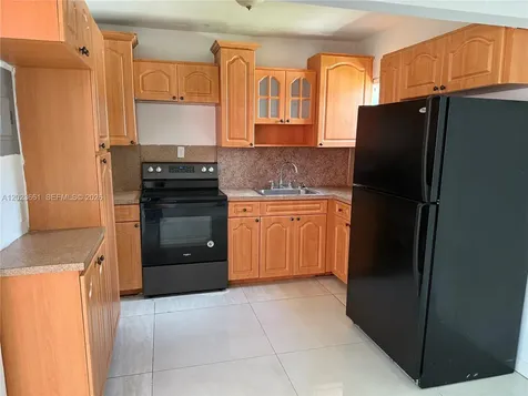 3810 SW 25th Street West Park FL 33023