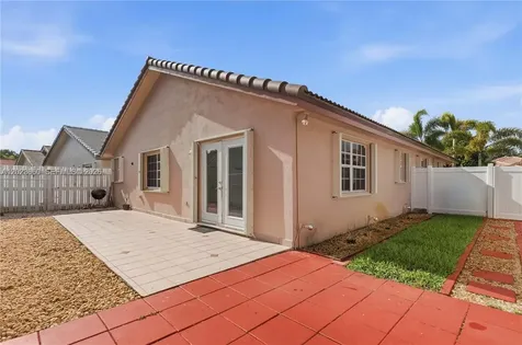 17655 SW 6th Street Pembroke Pines FL 33029